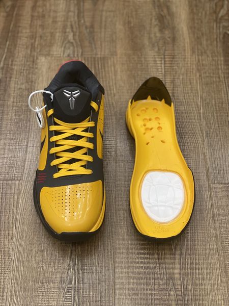 NIKE KOBE 5