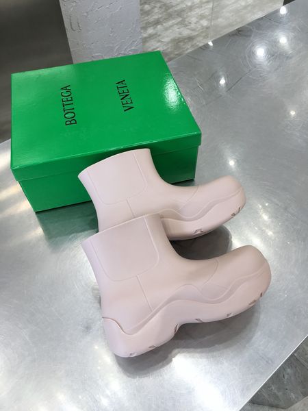 Women B*ottega Top Boots