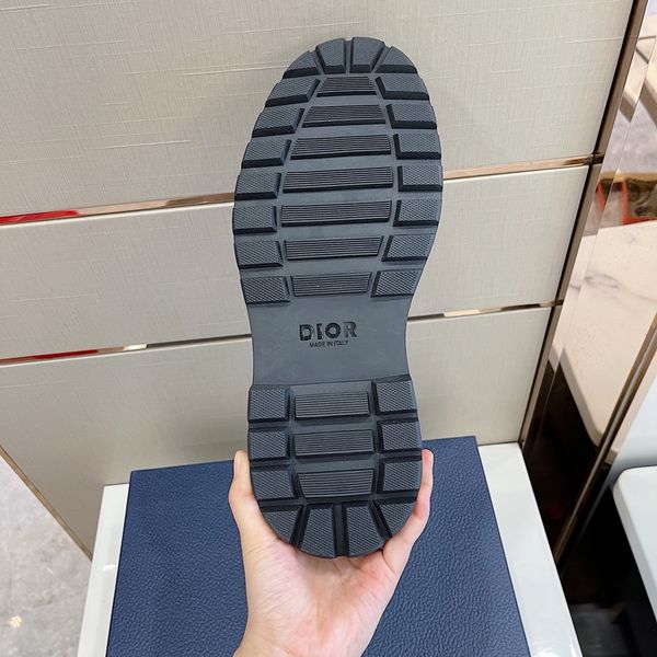 Men D*or Top Sneaker