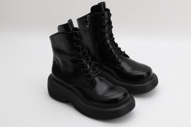 Women D*YMONLATRY Top Sneaker