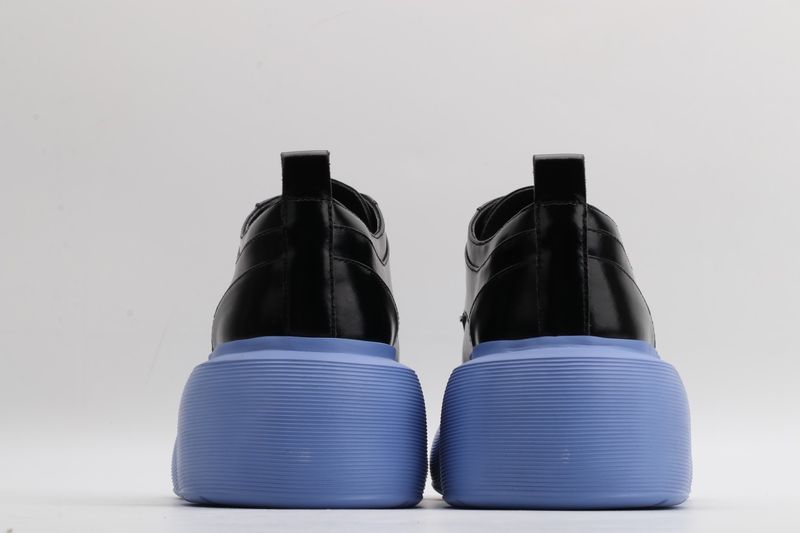 Women D*YMONLATRY Top Sneaker