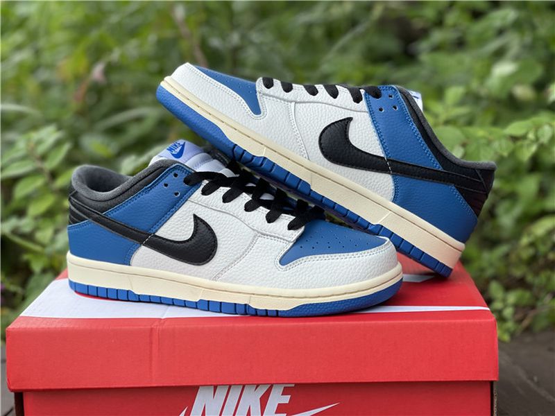 Nike SB Dunk Low DH0957 105