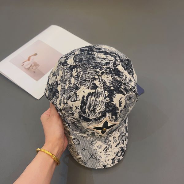 L*ouis V*uitton  Hats Top XX230421-2