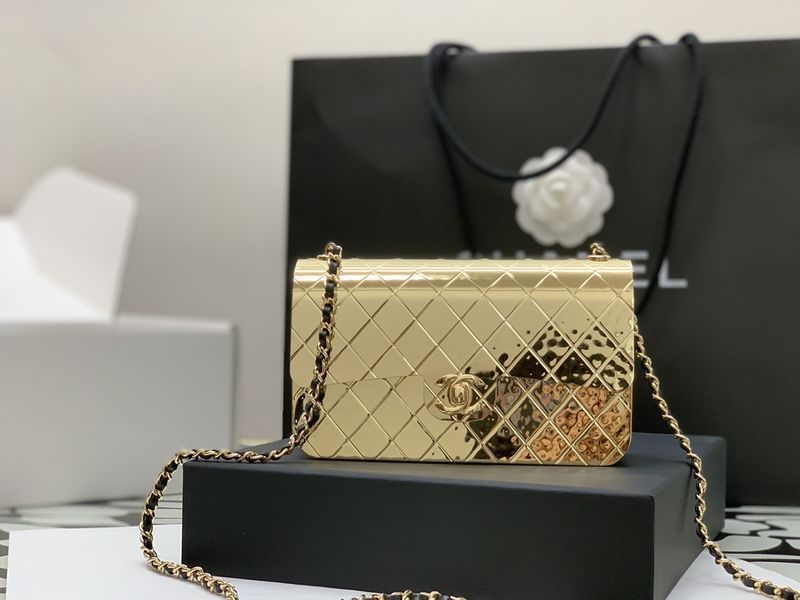 C*hanel Crossbody bag Top Quality HT 20231011-22 18CM
