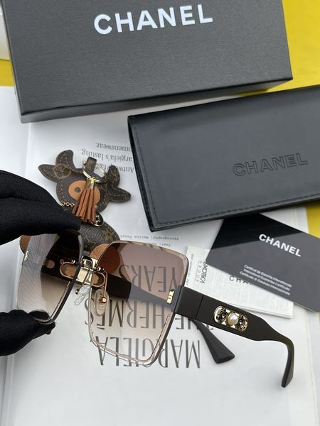 C*hanel Top XX 20240322-8