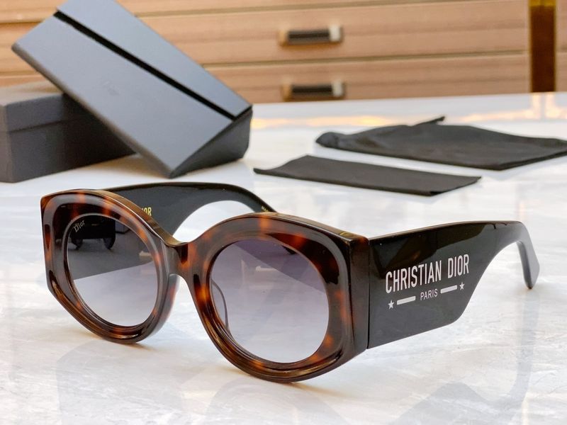 D*ior Glasses Top XX 20240412-3