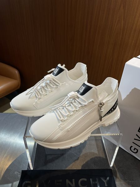 G*ivenchy Top Sneaker Low RR 20240815-32