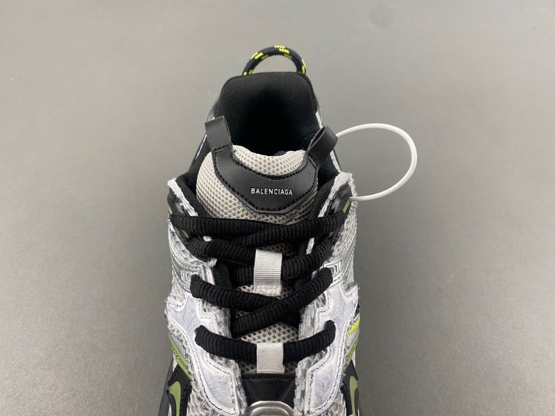 B*alenciaga runner Sneaker AM20241020-4