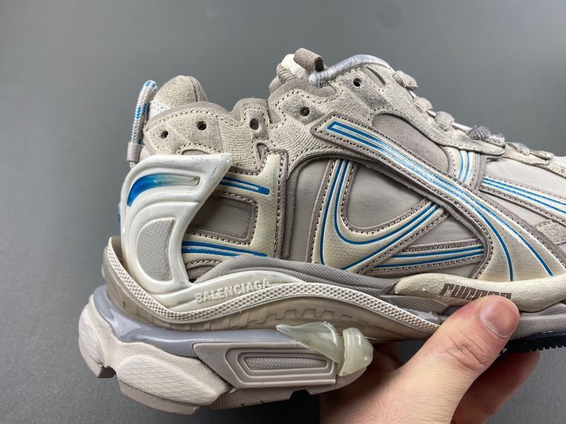 B*alenciaga runner Sneaker AM20241020-5
