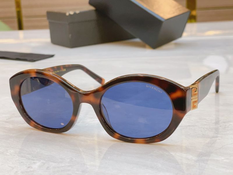 G*ivench Glasses Top XX  20250113-56