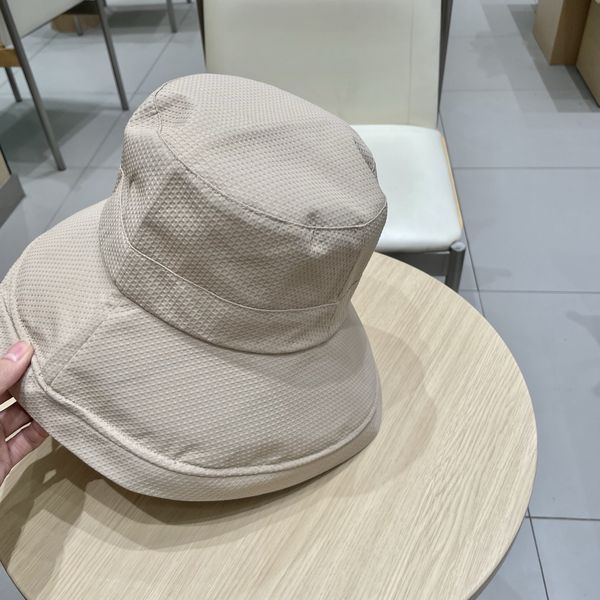 M*iu Miu  Hats Top XX250408-12