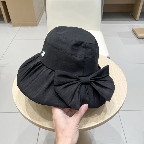 C*hanel  Hats Top XX20250408-16