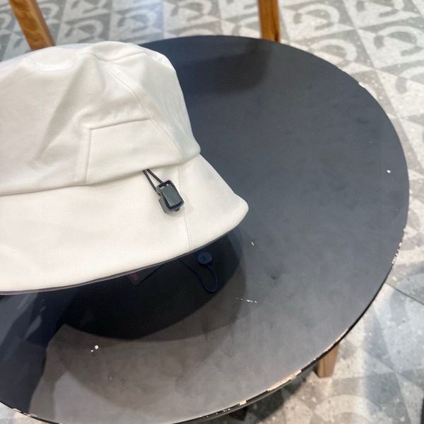 L*ouis V*uitton  Hats Top XX20250408-22