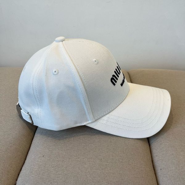 M*iu Miu  Hats Top XX250408-66