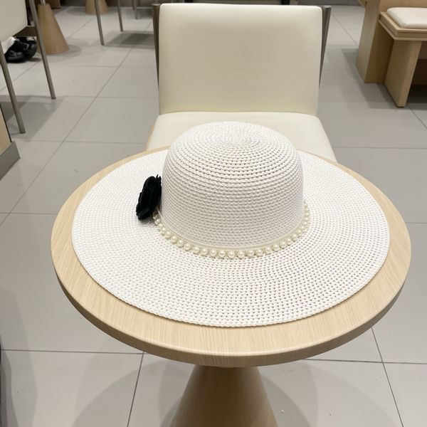 C*hanel  Hats Top XX20250409-6