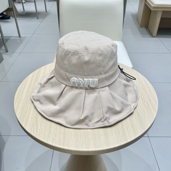 M*iu Miu  Hats Top XX250409-31