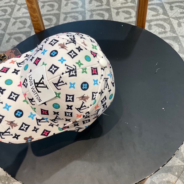 L*ouis V*uitton  Hats Top XX20250409-47