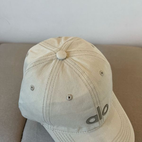 A*lo  Hats Top XX20250410-3