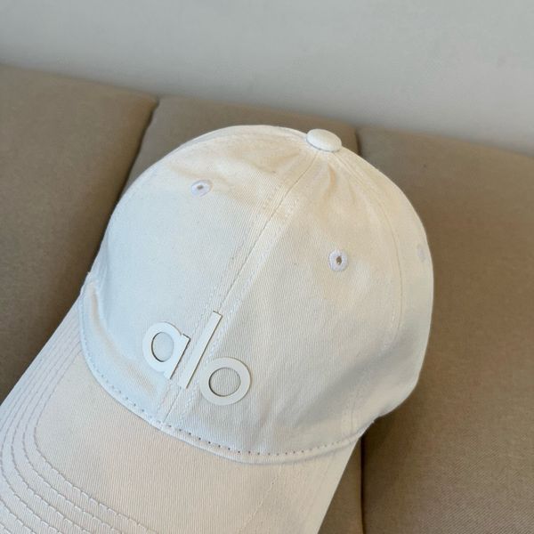 A*lo  Hats Top XX20250410-3