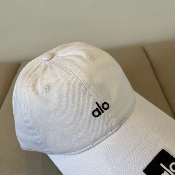 A*lo  Hats Top XX20250410-5