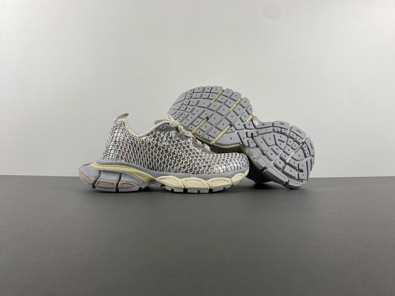 B*alenciaga Sneaker Low AM20250410-11