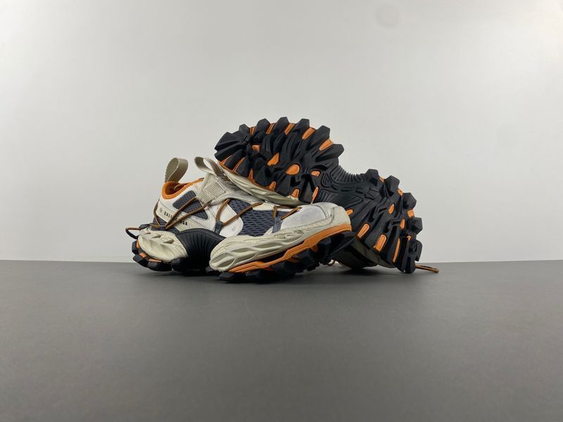 B*alenciaga Sneaker Low AM20250410-12