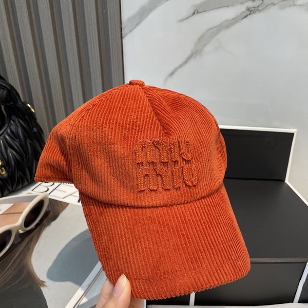 M*iuMiu  Hats Top XX20250411-11