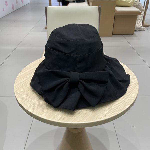 C*hanel  Hats Top XX20250411-16