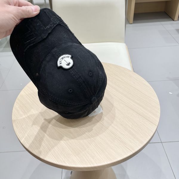 M*oncler  Hats Top XX20250411-28