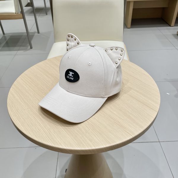 C*eline  Hats Top XX20250411-32