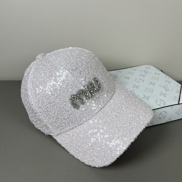 M*iuMiu  Hats Top XX20250411-40