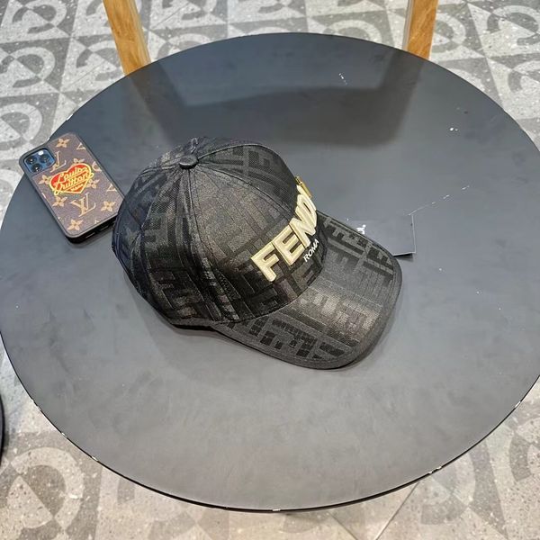 F*endi  Hats Top XX250410-50