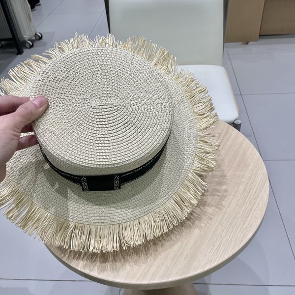 C*hanel  Hats Top XX20250413-5