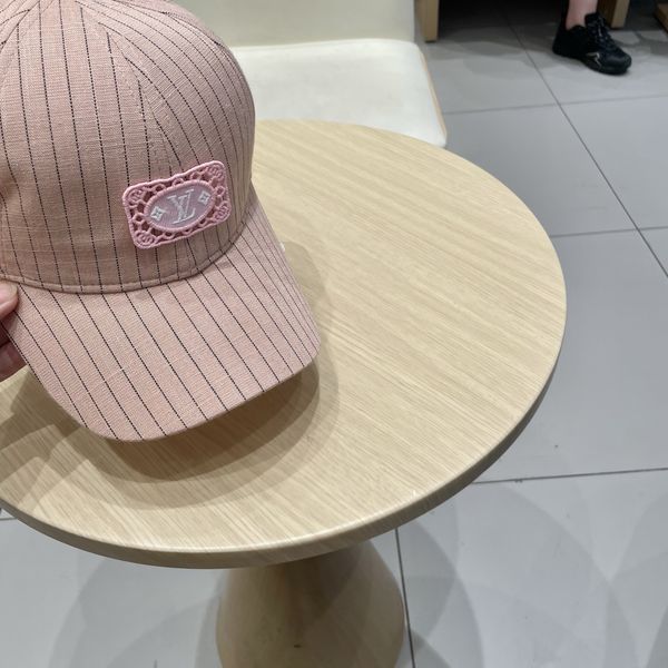 L*ouis V*uitton Hats Top XX250413-15