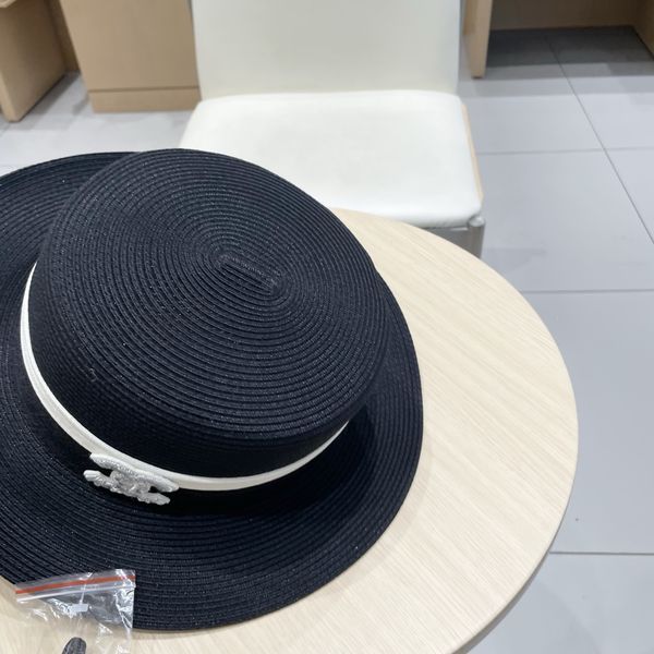 C*hanel  Hats Top XX20250413-18