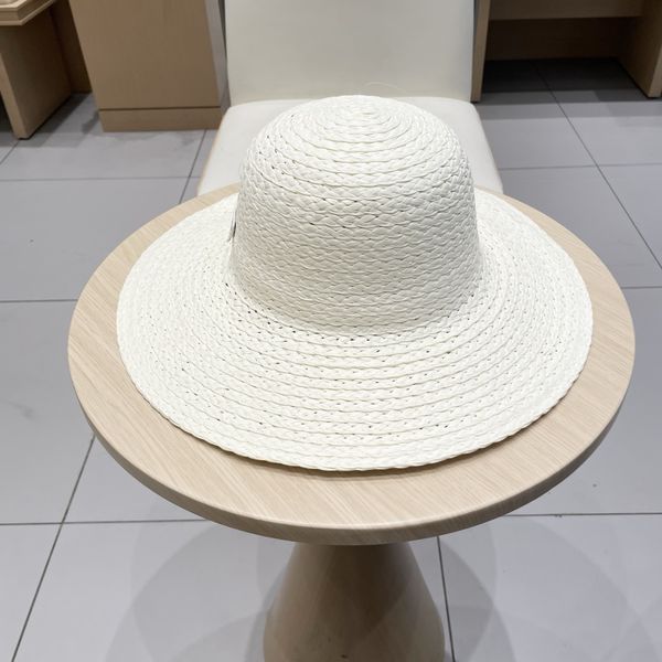C*hanel  Hats Top XX20250413-19