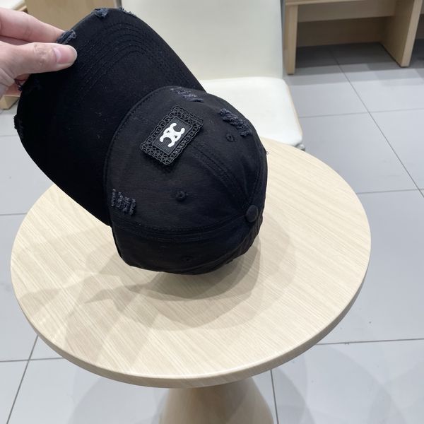 C*eline  Hats Top XX20250413-40
