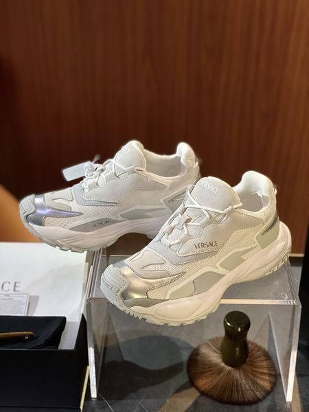 V*ersace Top  Sneaker Low RR 20250416-58