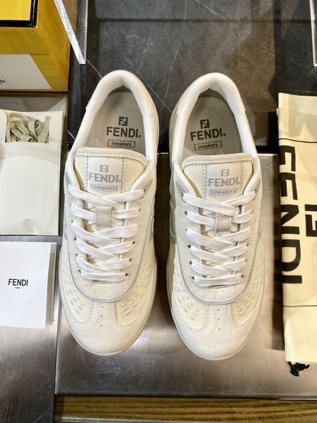 F*endi Top Sneaker Low RR 20250416-109