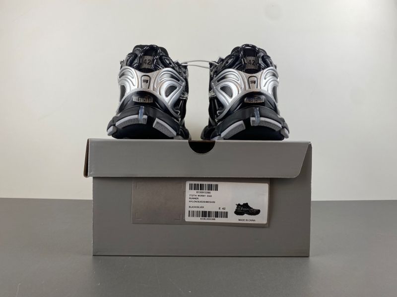 B*alenciaga runner Sneaker AM20250726-2