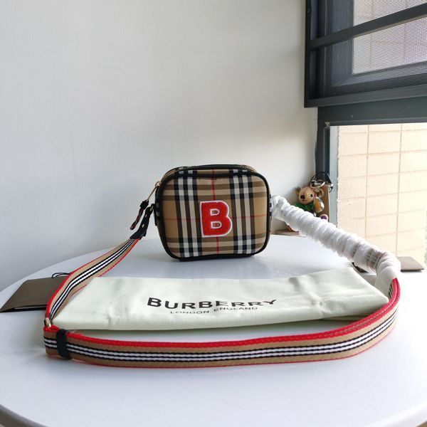 B*urberry Bag Top Quality 17*14*7cm