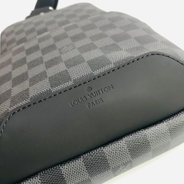 L*ouis V*uitton Top Bag
