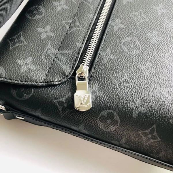 L*ouis V*uitton Top Bag