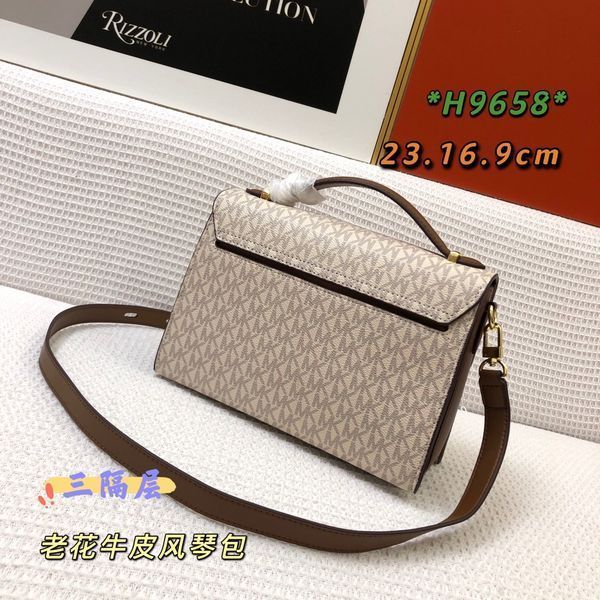M*ichael K*ors Top Bag 23*16*9cm