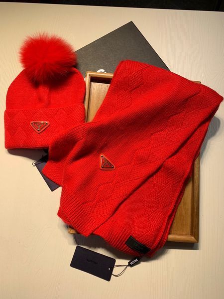 Scarf three-piece