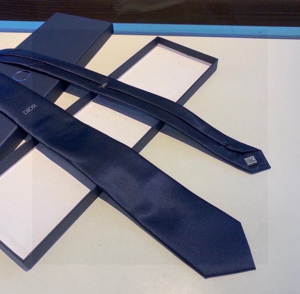 Necktie
